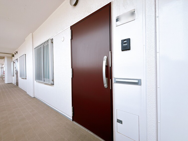 玄関 玄関を開ければ、そこは安らぎのご自宅。