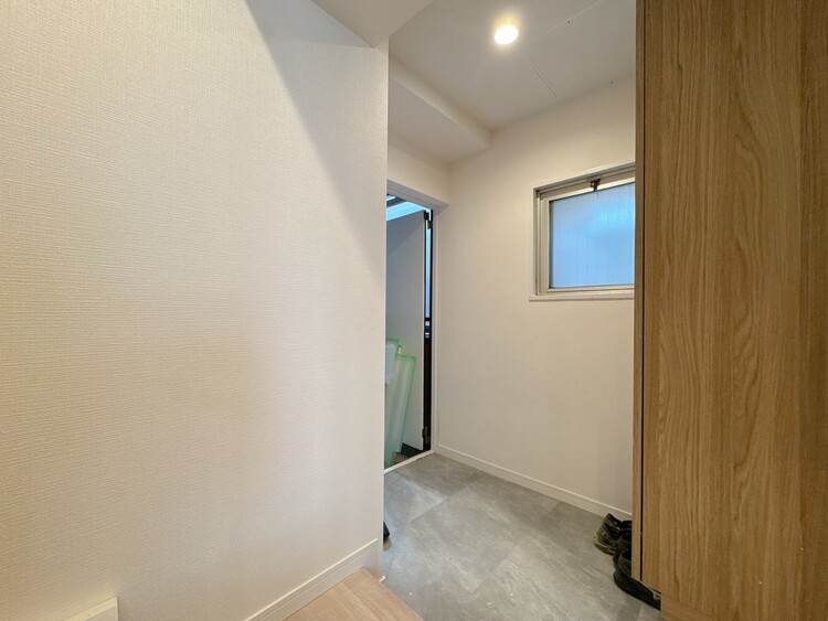 玄関 シューズボックスを完備した玄関です。