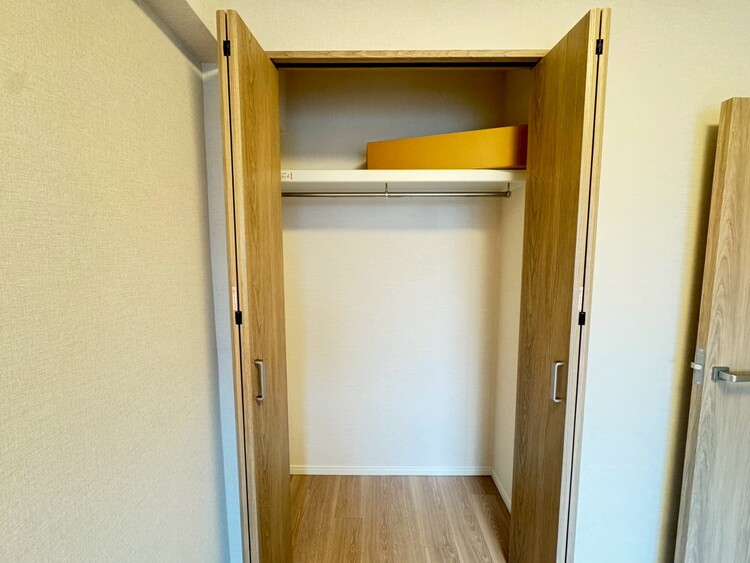 その他 収納スペースが付いていて、お部屋を広く使っていただけます。