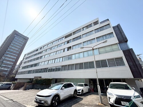 外苑マンションの物件画像