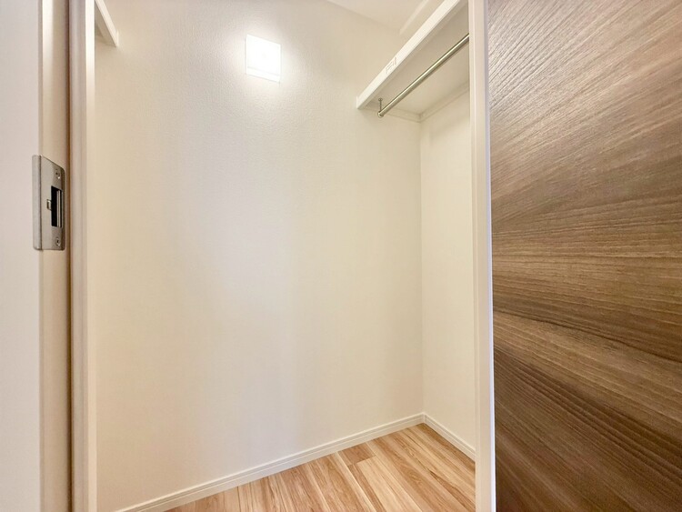 その他 家電やスーツケース、ストック品など何でも片付く嬉しい空間です。