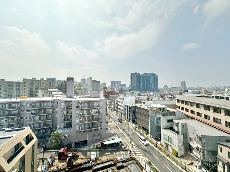 その他 眺望や窓からの景色が良いと、家で過ごす時間も快適です。