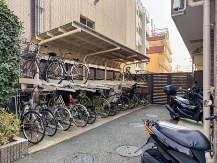 その他 敷地内に設けられた駐輪スペース。