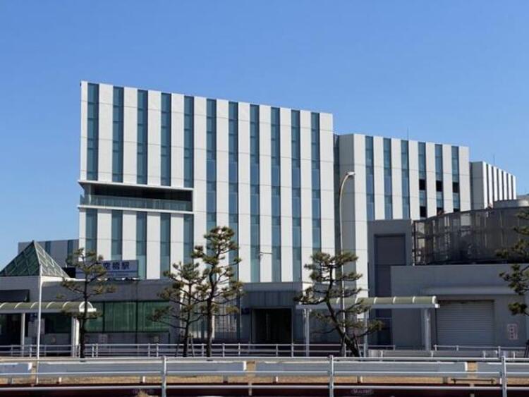 周辺 HANEDA INNOVATION CITY(ハネダ イノベーション シティ)　670m