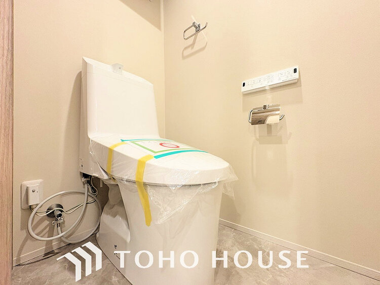 トイレ トイレには快適な温水洗浄便座付