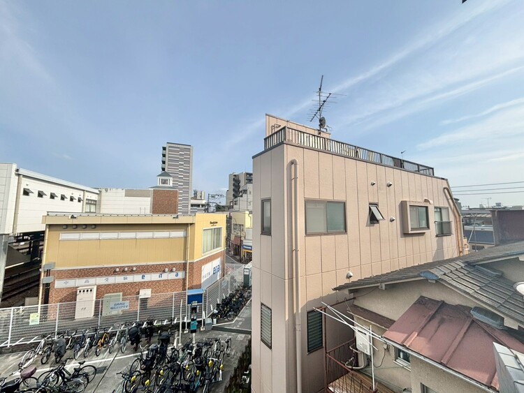 その他 眺望や窓からの景色が良いと、家で過ごす時間も快適です。