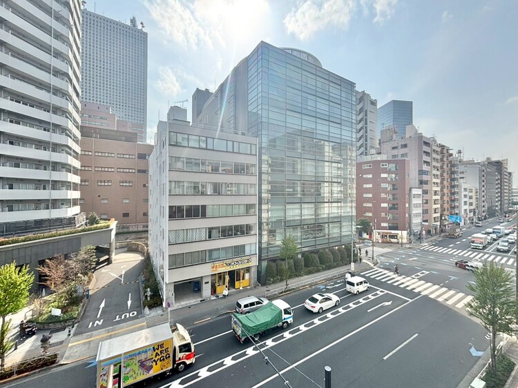 その他 眺望や窓からの景色が良いと、家で過ごす時間も快適です。