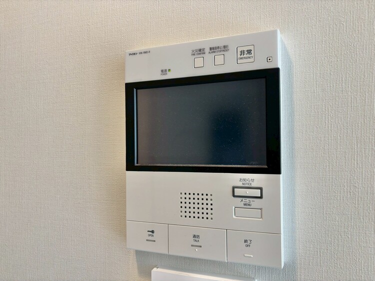 その他 誰が来てもわかる様にモニター付きインターホンを設置。
