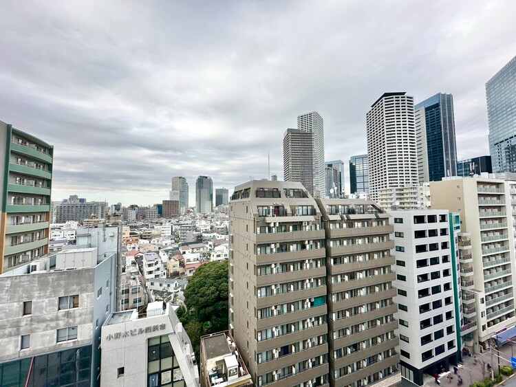 その他 眺望や窓からの景色が良いと、家で過ごす時間も快適です。