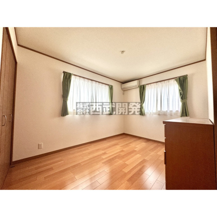 内装 1階洋室 6帖