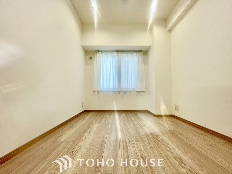 内装 【PRIVATE ROOM】◆快適◆な暮らしに不可欠な収納スペース。快適さとともに思い出も詰まっていく。