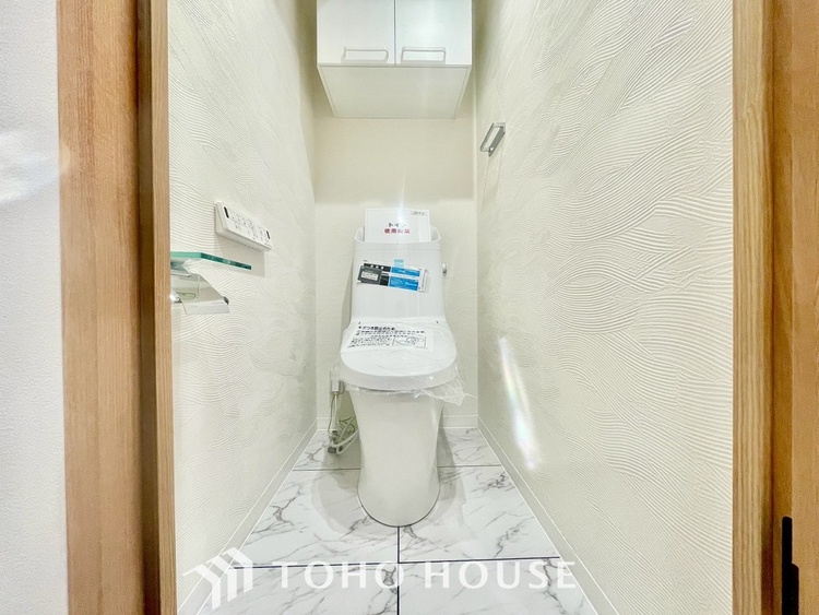 トイレ 【TOILET】◆快適◆な生活に不可欠。節水型の高性能トイレを新設。