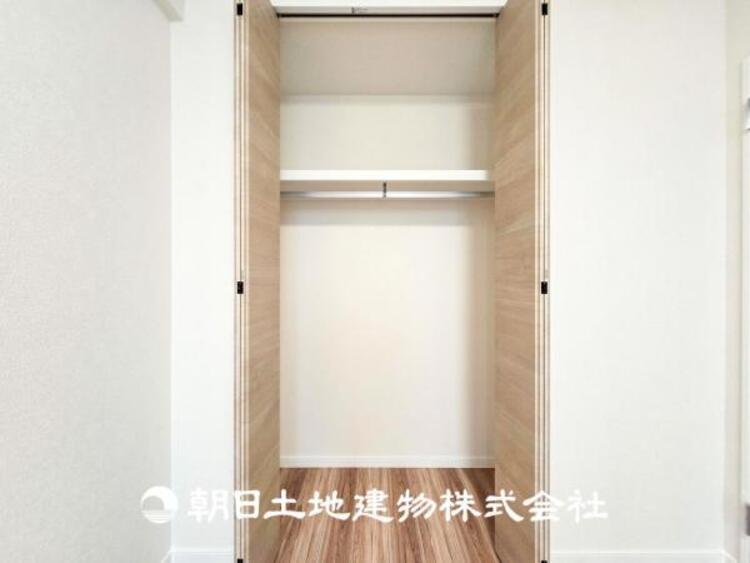 収納 【収納】部屋ごとに設けた収納は住みやすさへのこだわりがあります。シンプルで使いやすい収納スペース。