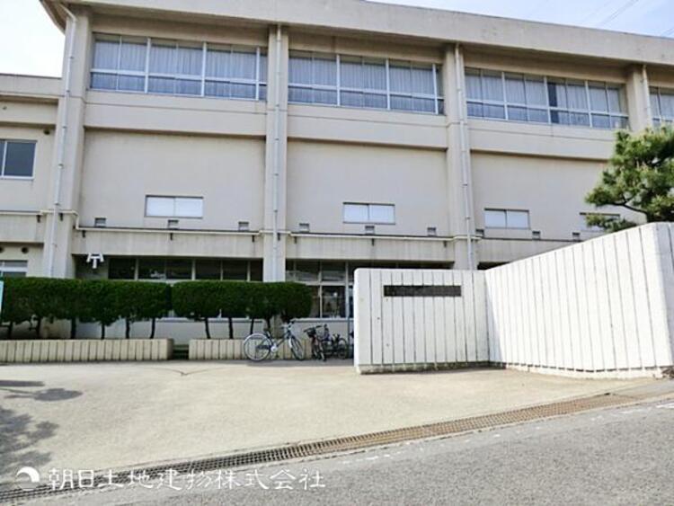 周辺 南成瀬中学校400ｍ