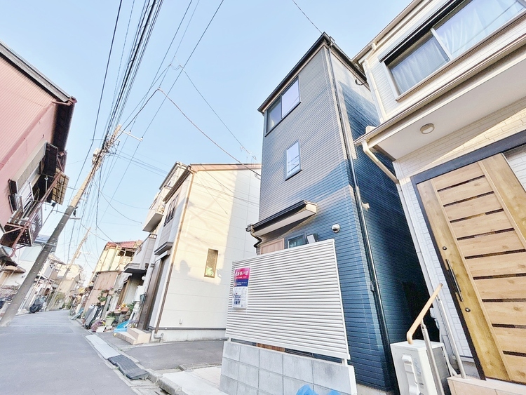 外観 現地に足をお運びいただいた際には、周辺散策などをお勧めいたします。