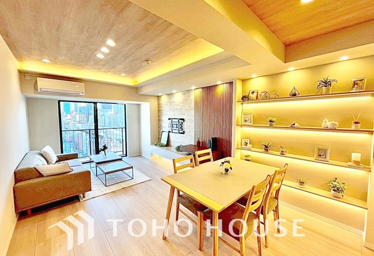 内装 【LIVING】◆住む喜び、楽しさ、感動◆を君と共有したい。いつまでもずっと家族を見渡せるこの広い空間で。