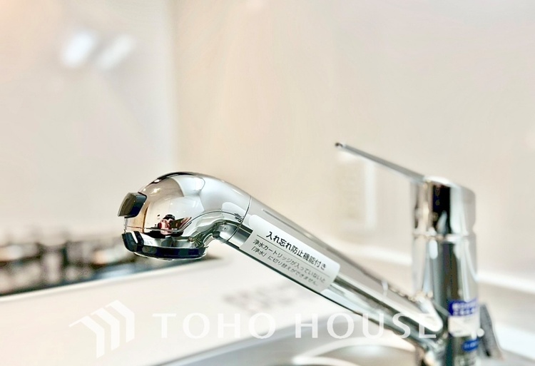 キッチン 【KITCHEN】◆家族のおはよう◆の声を笑顔で迎えてあげられるシステムキッチン。朝ごはんが楽しみでちょっと早起きしたくなるんです。