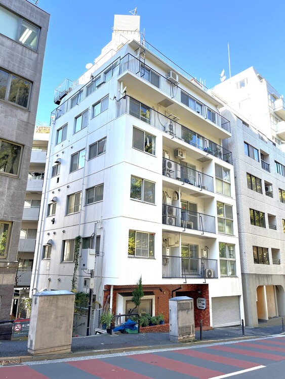 外観 飽きのこないシンプルモダンな外観です。