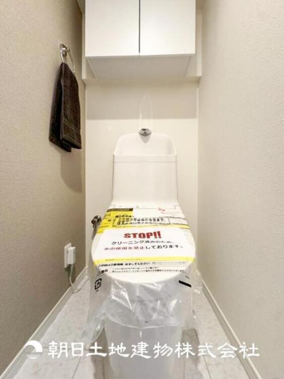 トイレ 【トイレ】大切な1人時間。寛ぎだけではない、快適な生活を送る為に必要なもの。毎日使う場所だから、より快適な空間に仕上げられています。