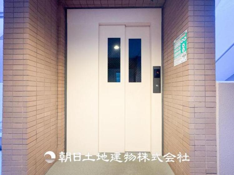 その他 【エレベーター】荷物の搬入にも便利な設備があります。