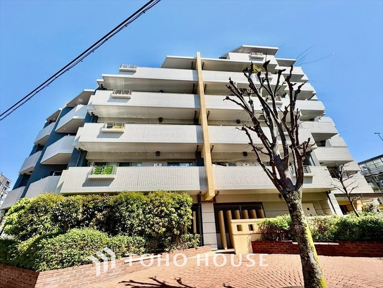 バルコニー 【BALCONY】◆Open new door◆扉の向こうには青空が広がっている。