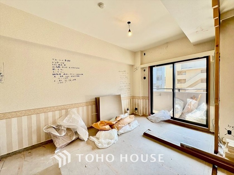 内装 現在改装中◆快適◆な暮らしに不可欠な収納スペース。快適さとともに思い出も詰まっていく。