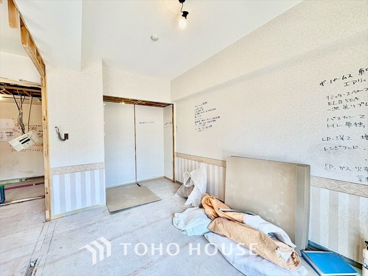 内装 現在改装中◆属毛離裏◆子は父を手本とし、母に愛育されて成長する。家族の深い繋がり。いつまでも大切にしたい。