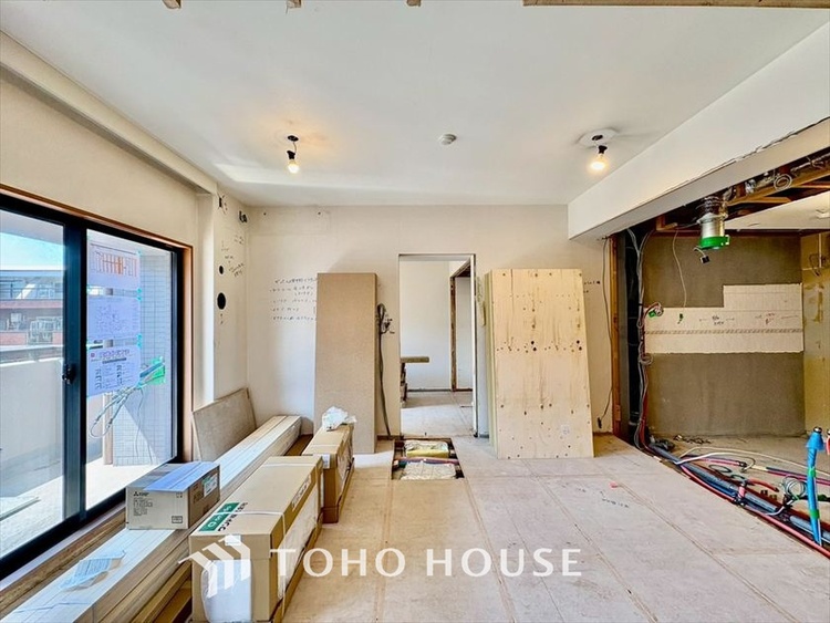 内装 現在改装中◆扉を◆開くとこの景色。家族の”おかえり”の声が聞こえてきそう。