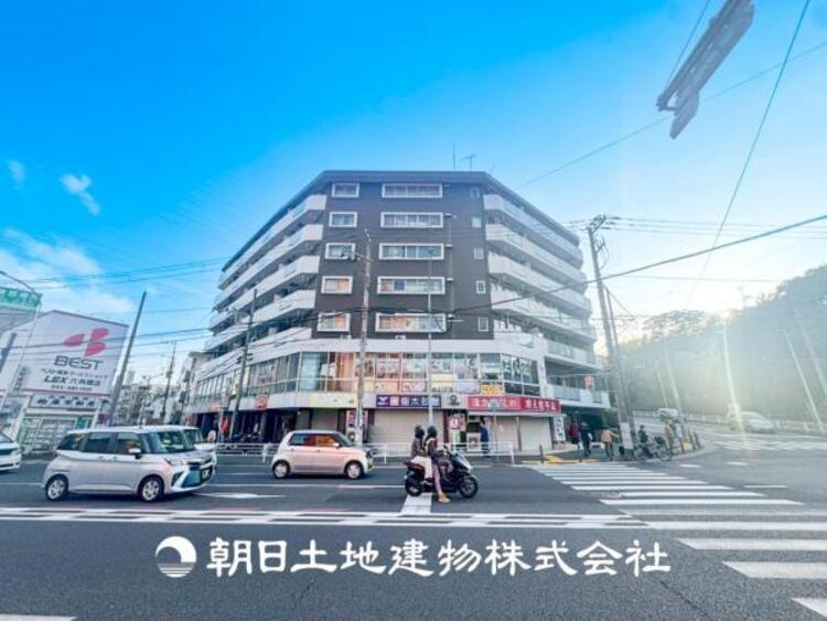 外観 【外観写真】その家から感じられる、気品・上質・重厚感・極細やかさ、そのすべては見た者に安らぎを与える特別な空間です。ここに住むからこそ意味がある。すべての（始まり）をここから迎えましょう。