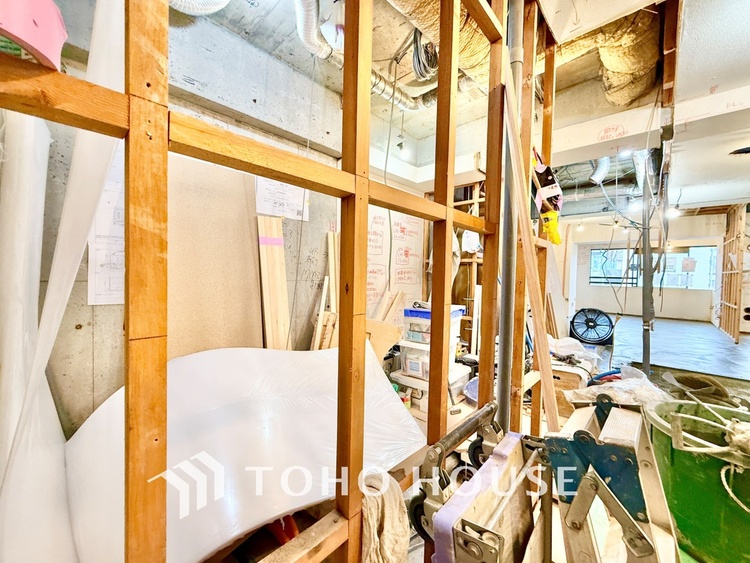 トイレ ◆トイレ◆トイレも全て新品に交換されており、清々しく新生活を始めることができます。白基調の清潔感のある空間に生まれ変わりました。