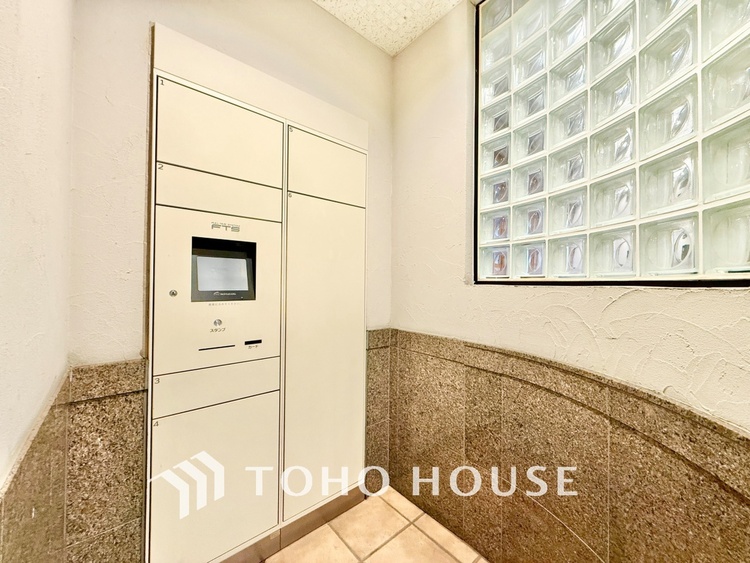 内装 ◆闇夜の輝き◆オレンジ色の光は大人になった今の僕にはわかる。1日の終わりを伝えに来たわけではなく、また明日が来る方へ導いてくれた事を。