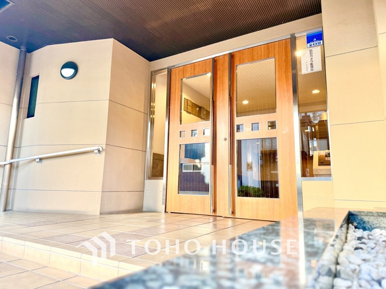 トイレ ◆トイレ◆トイレも全て新品に交換されており、清々しく新生活を始めることができます。白基調の清潔感のある空間に生まれ変わりました。