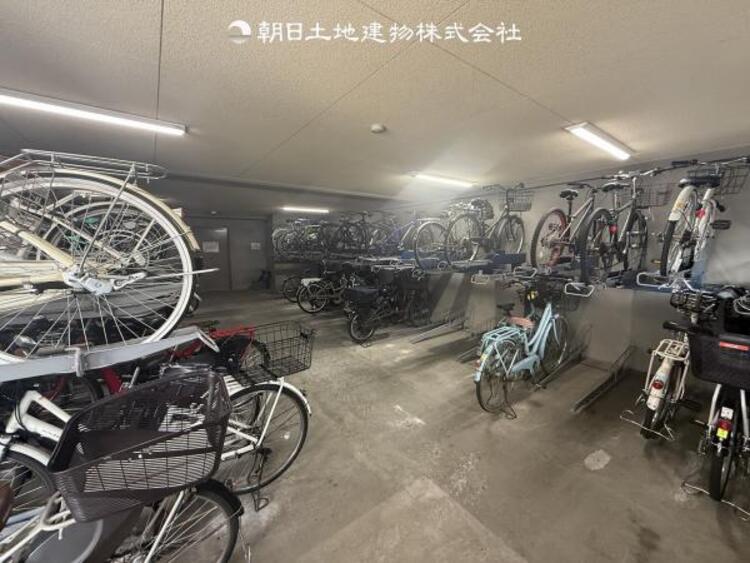 外観 駐輪場