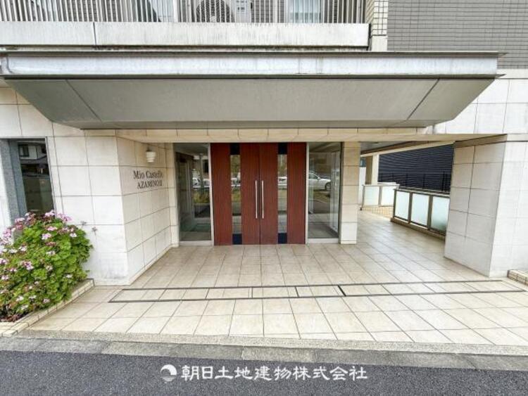 エントランス 