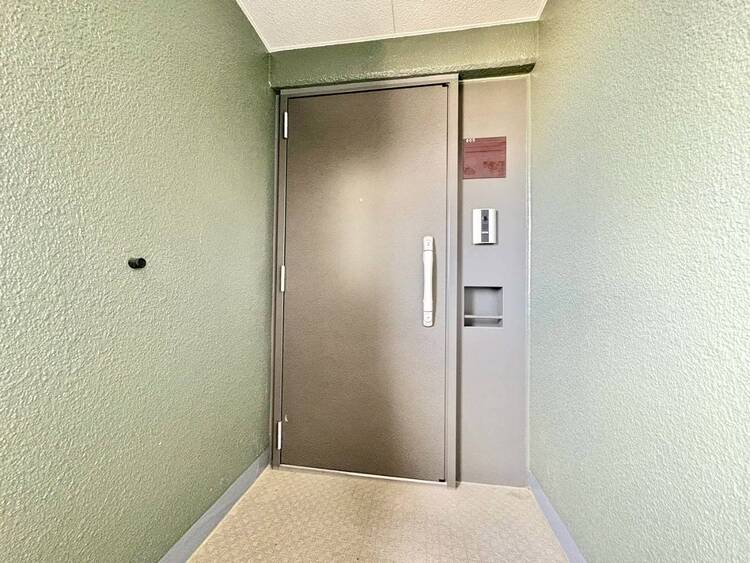 玄関 玄関を開ければ、そこは安らぎのご自宅。