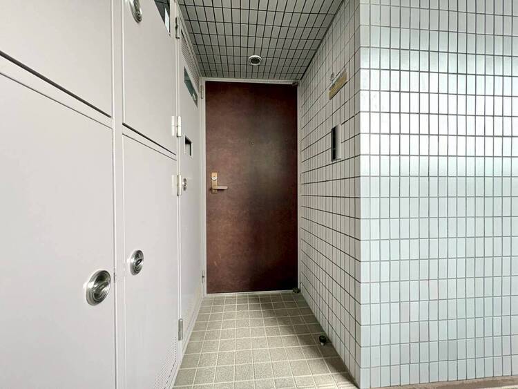 玄関 玄関を開ければ、そこは安らぎのご自宅。