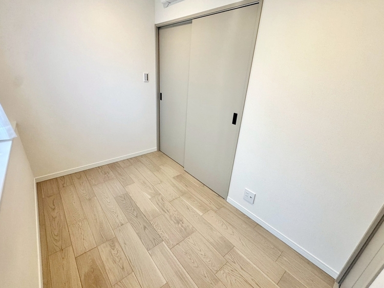 その他 清かで艶やかな時間をもたらしてくれる室内です。