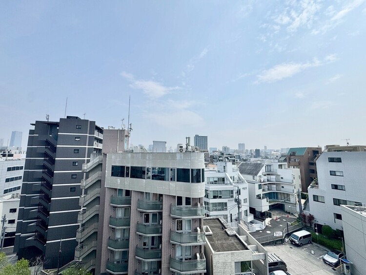 その他 眺望や窓からの景色が良いと、家で過ごす時間も快適です。