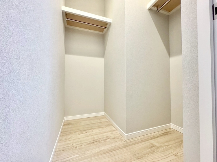 その他 収納スペースが付いていて、お部屋を広く使っていただけます。