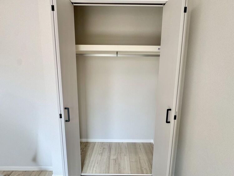 その他 家電やスーツケース、ストック品など何でも片付く嬉しい空間です。