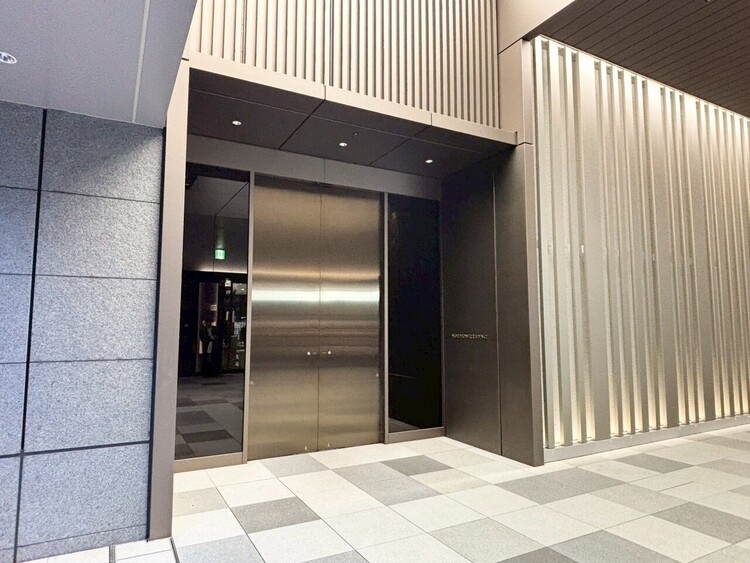 その他 上質感漂う玄関アプローチです。