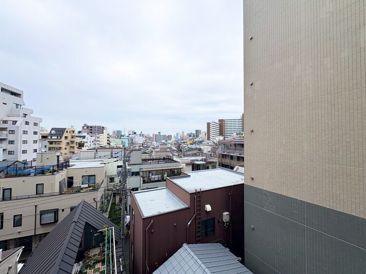 その他 眺望や窓からの景色が良いと、家で過ごす時間も快適です。