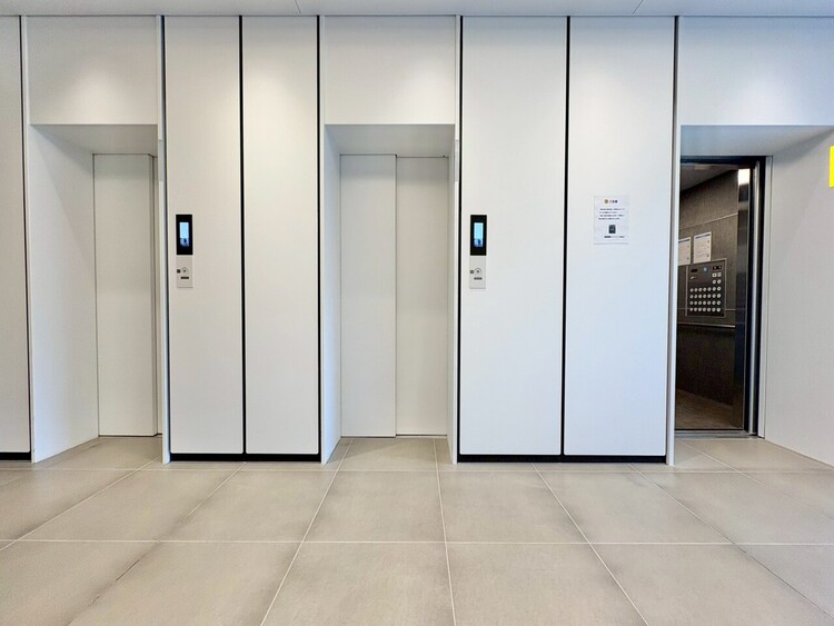 その他 エレベーター完備のため荷物が多くなっても安心。