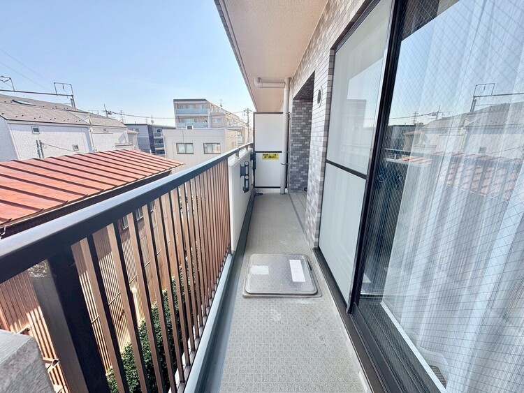 その他 朝の澄んだ空気や、夕方に吹く清々しい風を感じられるバルコニー。