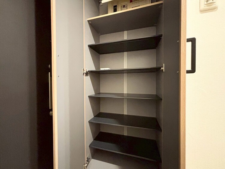 その他 家電やスーツケース、ストック品など何でも片付く嬉しい空間です。