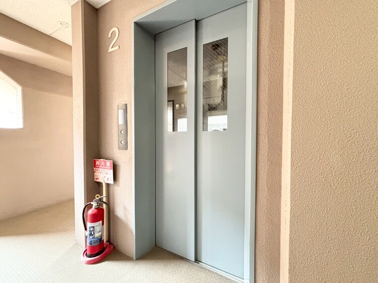 その他 エレベーター完備のため荷物が多くなっても安心。