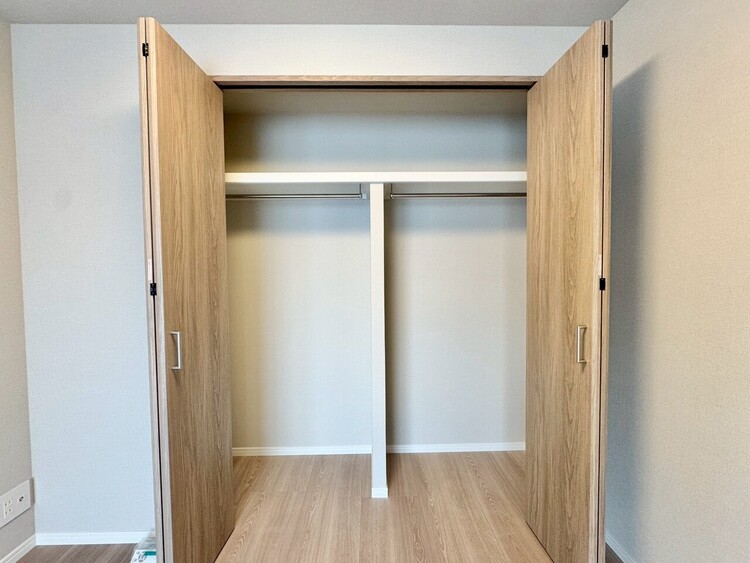 その他 収納スペースが付いていて、お部屋を広く使っていただけます。