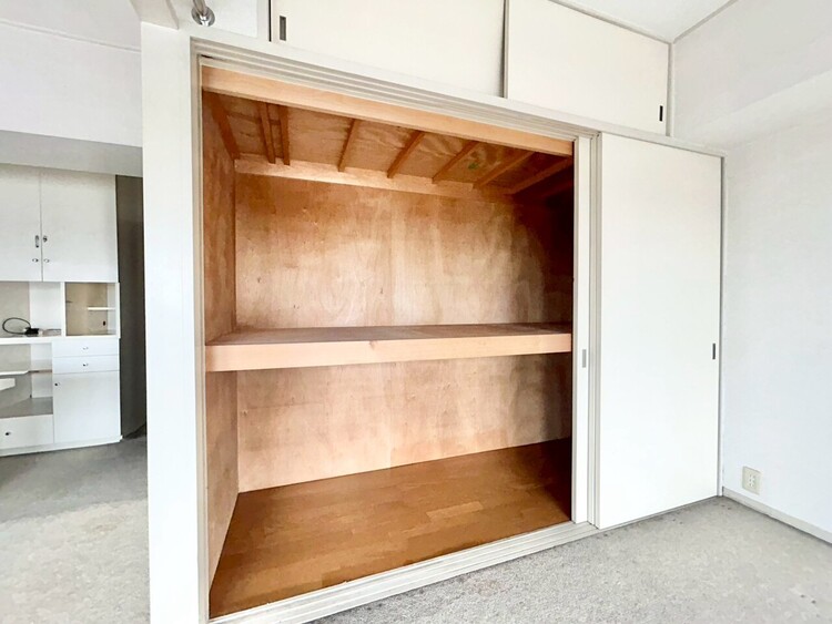 その他 収納スペースが付いていて、お部屋を広く使っていただけます。