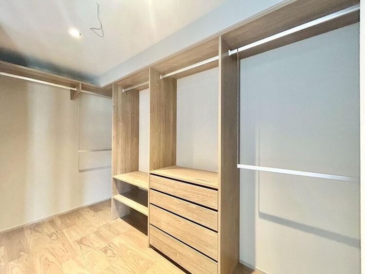 その他 家電やスーツケース、ストック品など何でも片付く嬉しい空間です。