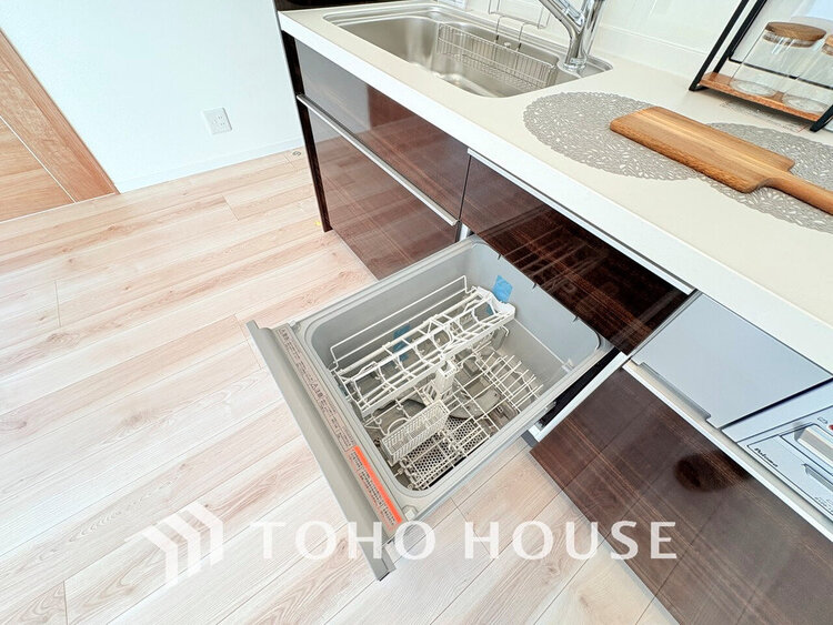 その他 ビルトイン式食洗機完備のシステムキッチンで食後もゆったり家族団らん